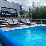 La M Villa *